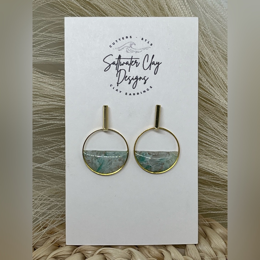 Handmade Beach-Inspired Dangle Earrings - New with Tags